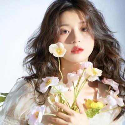 美好正逢时海报